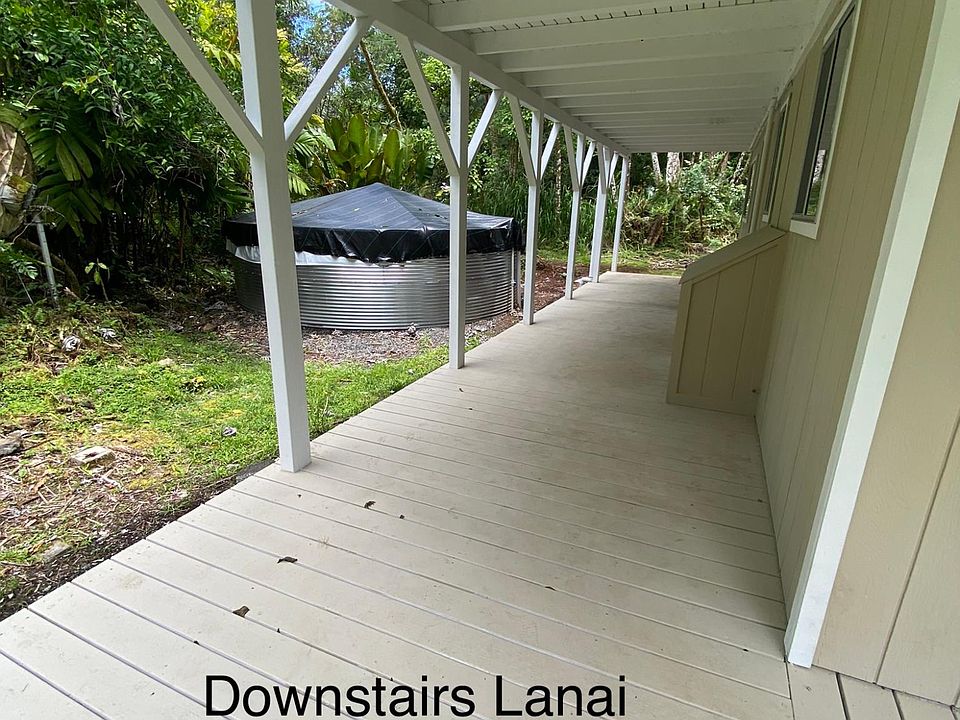 back of house downstairs lanai