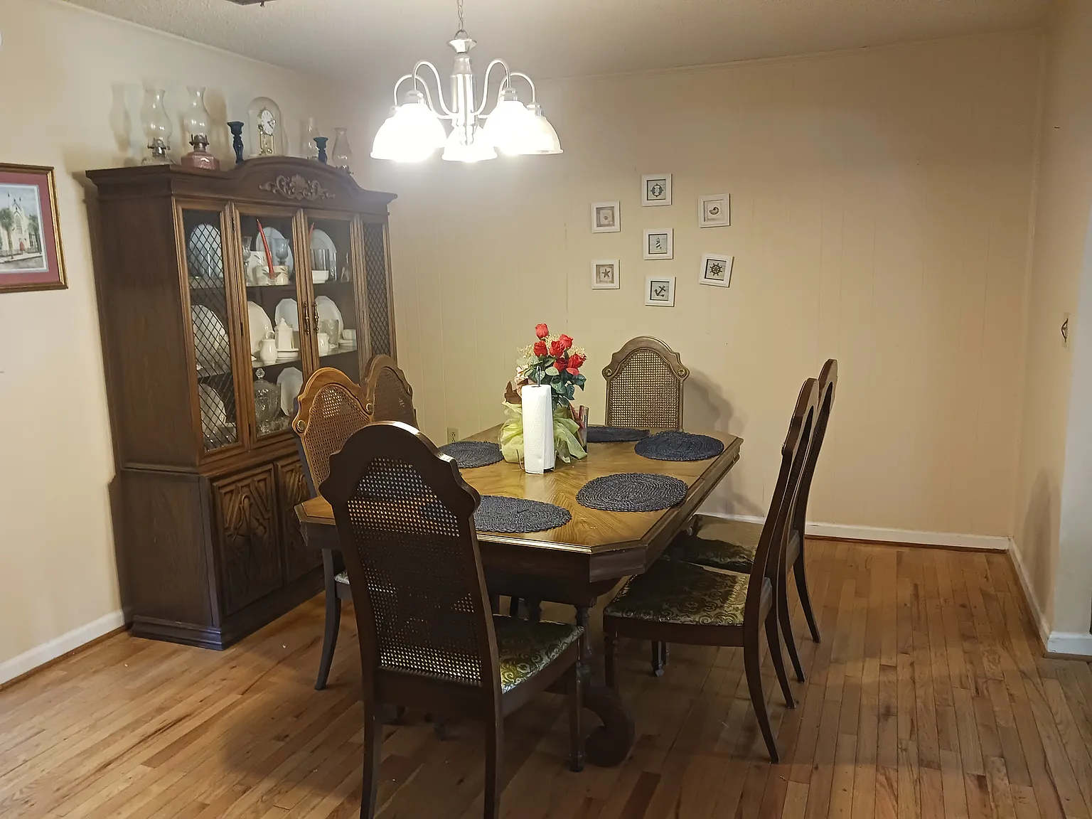 687 Riley Rd — Photo 4