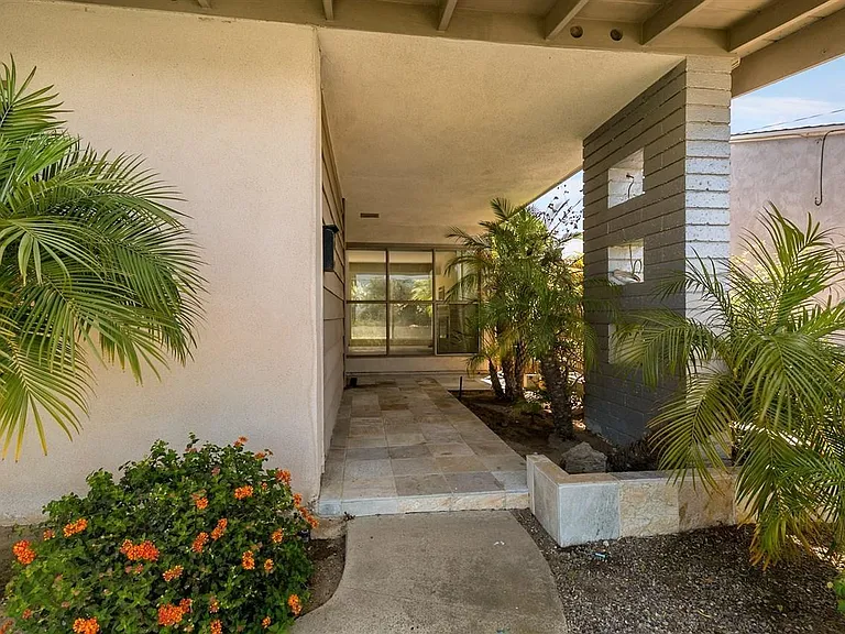Covered entry to front door