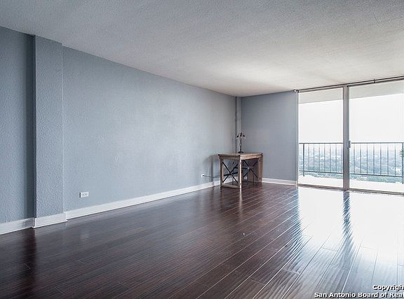 4th image of 7039 San Pedro Ave APT 1004