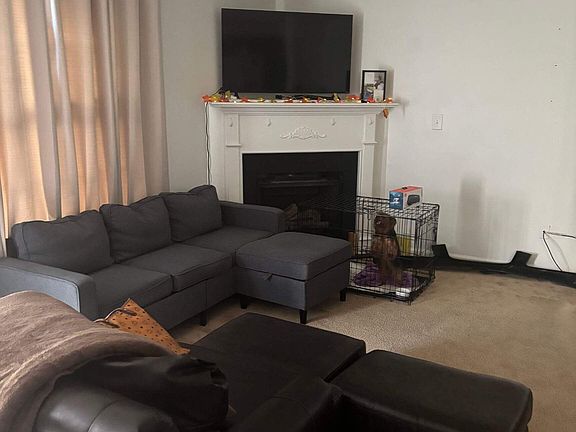 4th image of 120 Tyler Way