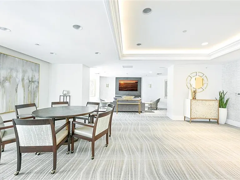 8665 Bay Colony Dr #1401 — Photo 44