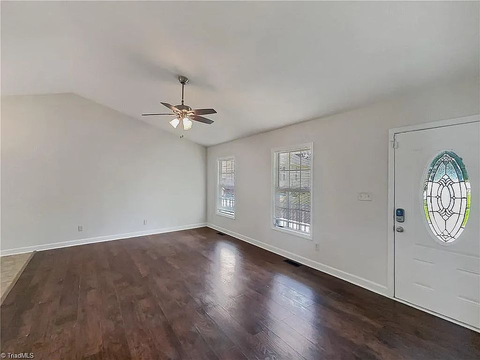 1st image of 754 Whippoorwill Cir
