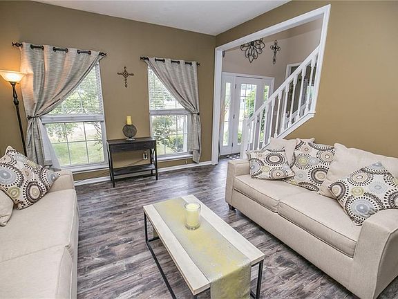 4th image of 11542 Timber Edge Pl