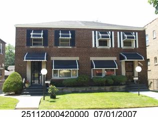 9526 S Avalon Ave, Chicago, IL 60628