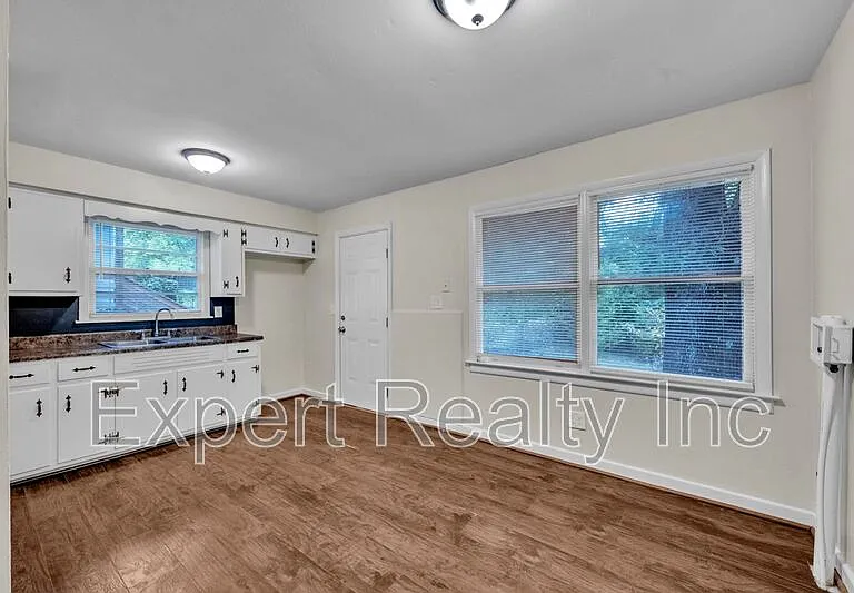 7428 Paris Ave — Photo 6