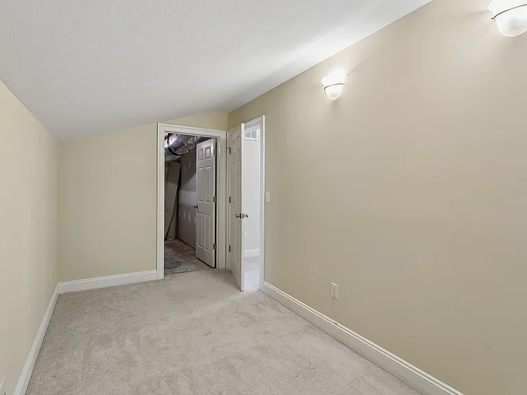 6905 Colemans Crossing Ave — Photo 22