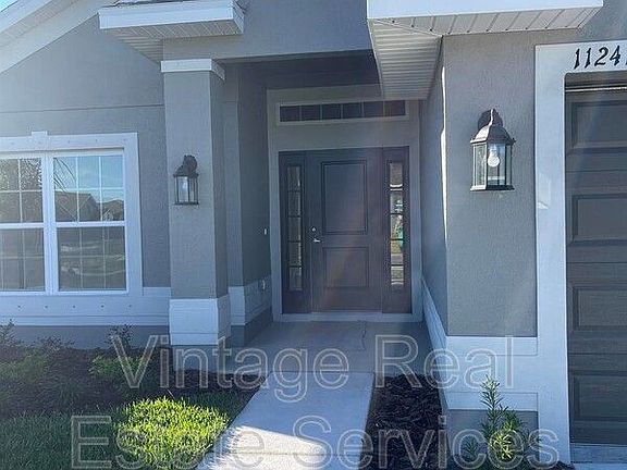 3rd image of 11241 Misty Moss Dr