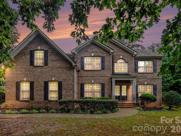 5221 Turkey Oak Dr, Mint Hill, NC 28227