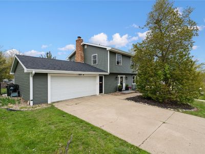 335 Parkland Dr SE, Cedar Rapids, IA, 52403