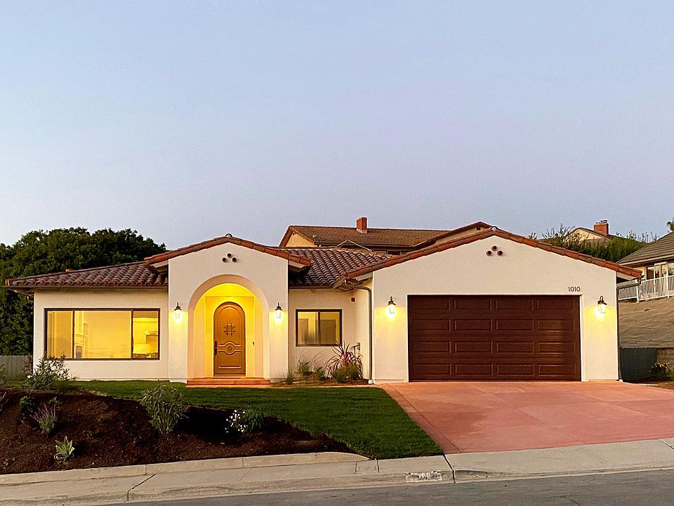 1st image of 1010 Westridge Dr