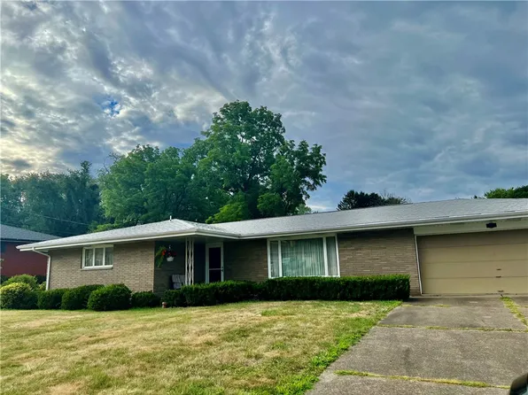 118 Pleasant Valley Blvd, Rostraver Township, PA 15012