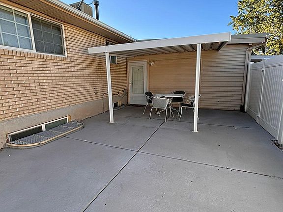 2nd image of 9303 S Julie Ann Way
