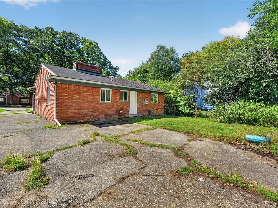 21004 Westover Ave, photo 30