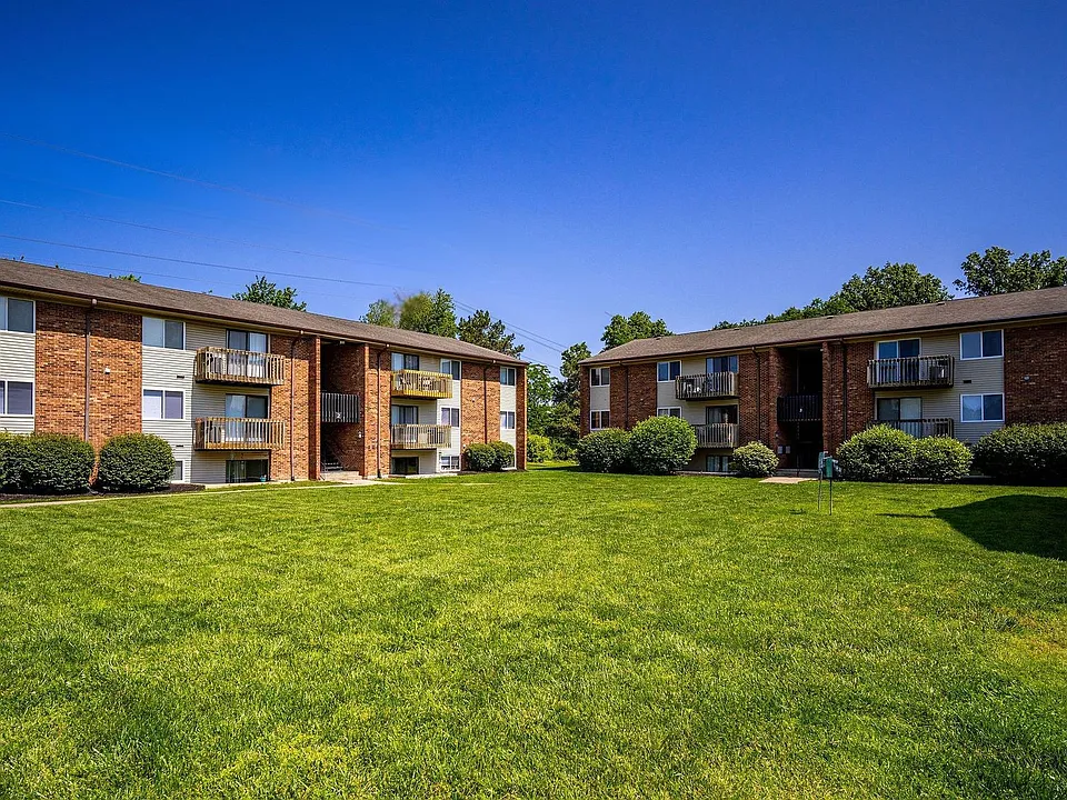 Oakmont Flats Apartments