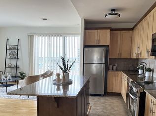 William's Court | Building C, Ottawa, ON K2K 0H4