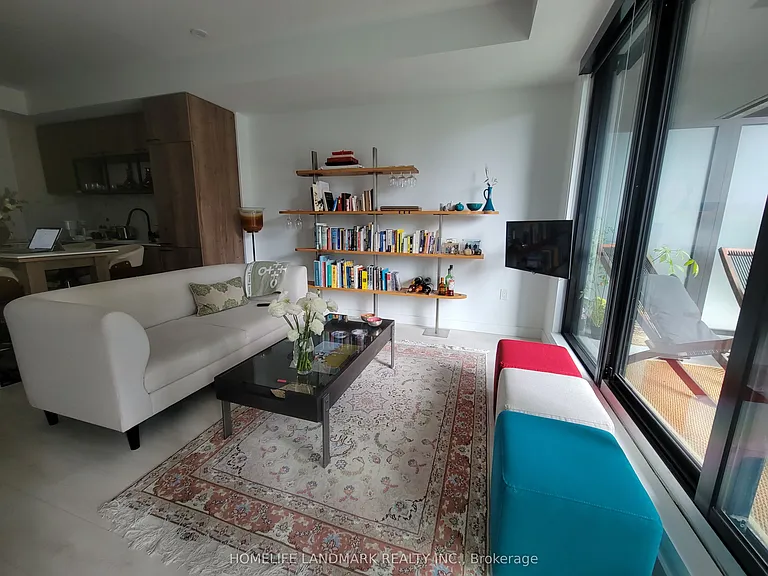 505 Richmond St W #504 — Photo 19