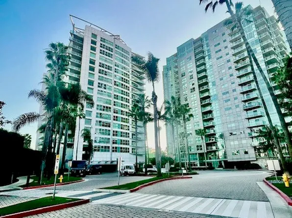 13600 Marina Pointe Dr Unit 511, Venice, CA 90292