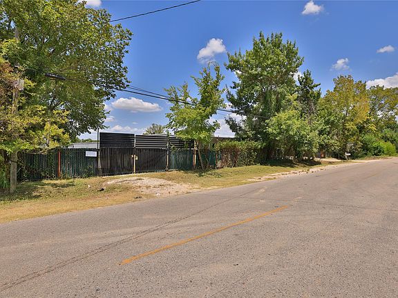 4th image of 1929 Havner Ln