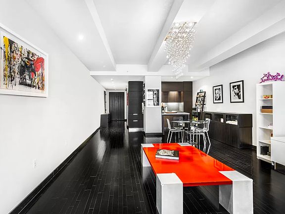2nd image of 20 Pine St APT 1206