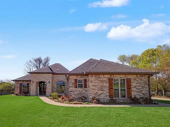 410 County Road 826, Nacogdoches, TX 75964