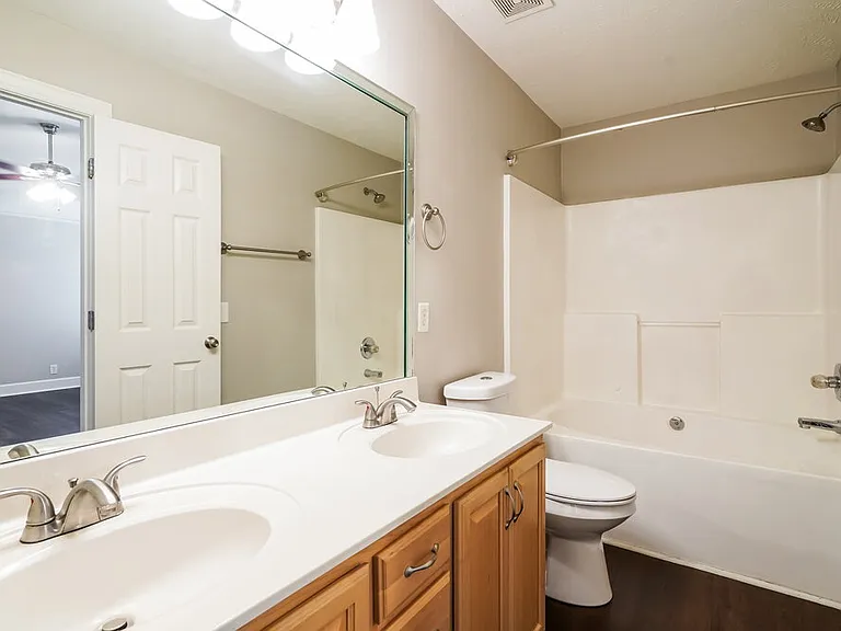 1636 Bridgecrest Dr — Photo 12