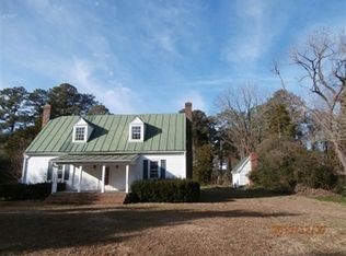 131 Greene Rd, Mathews, VA 23109