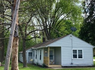 7111 Rocker Ave, Chagrin Falls, OH 44023