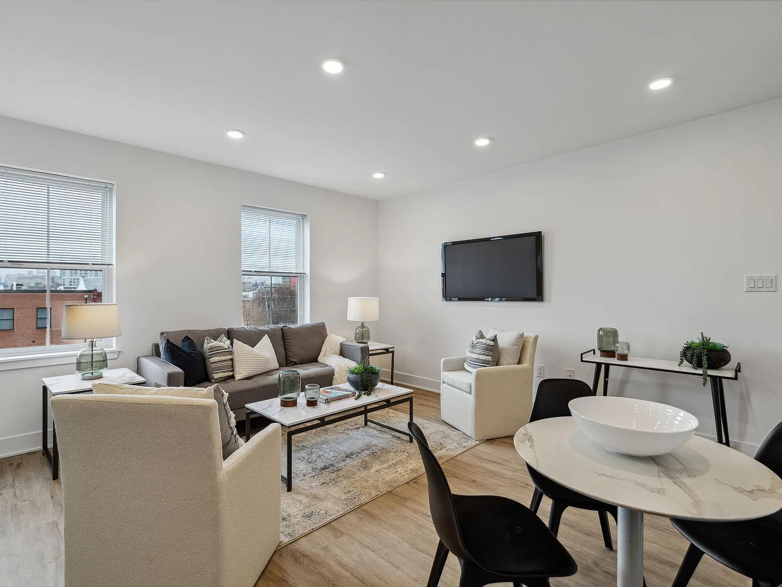 1201 W Girard Ave — Photo 2