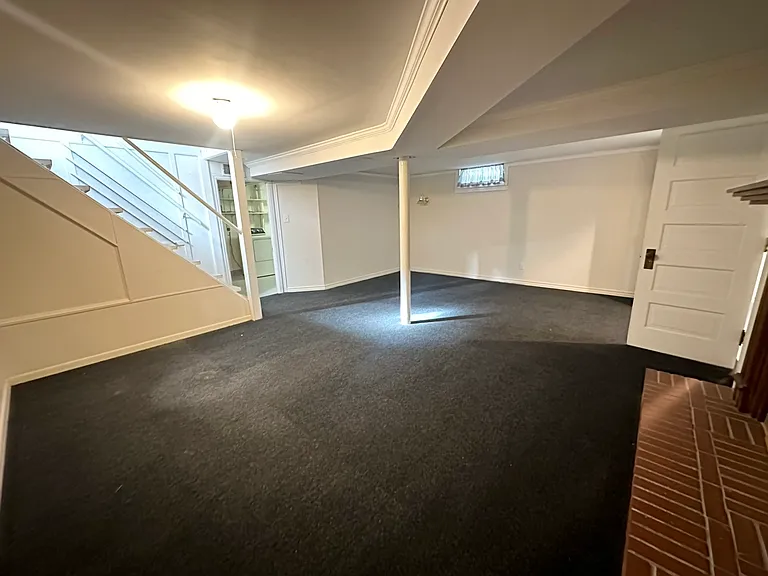 136 E Hazel Dell — Photo 28