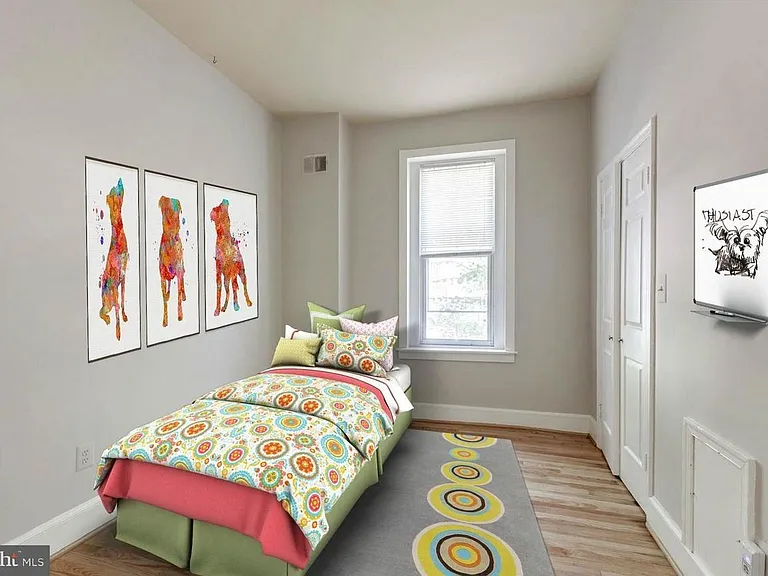 Bedroom 1 - about 9X12
