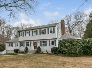 123 Bishop Ln, Madison, CT 06443