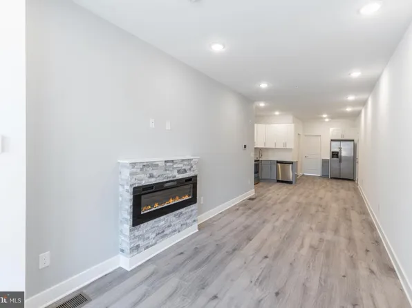 1423 N 8th St #A, Philadelphia, PA 19122
