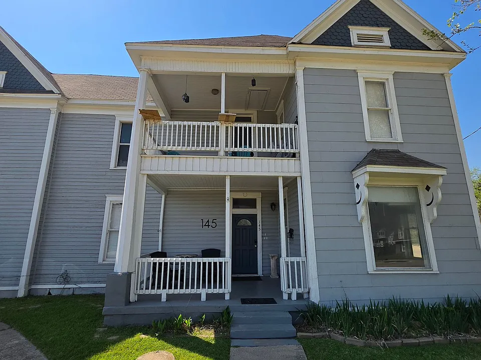 145 N Kealy St