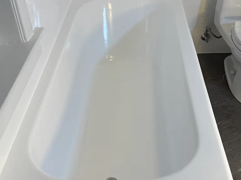large soaking tub