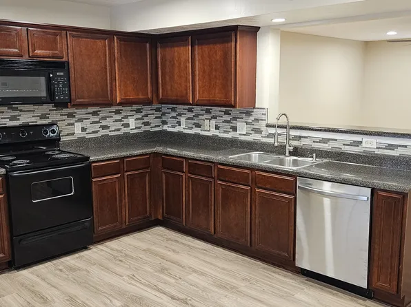 3059 London View Dr, Murfreesboro, TN 37128