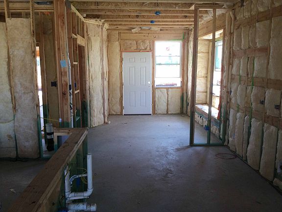 2036 Blue River Drive Elevation Image 2