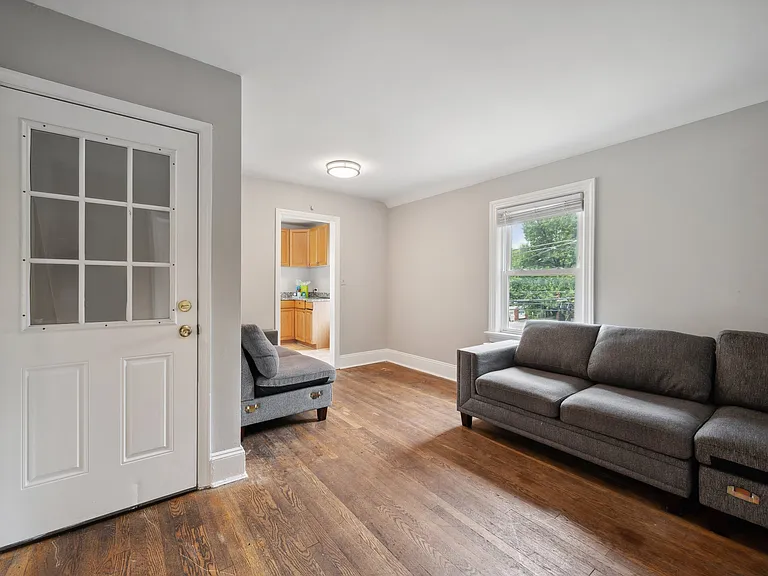 4504 Guilford Rd — Photo 8