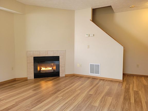 2nd image of 1361 High St #112