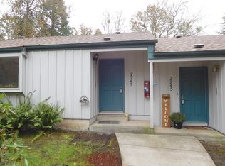 2247 Hawkins Ln, Eugene, OR