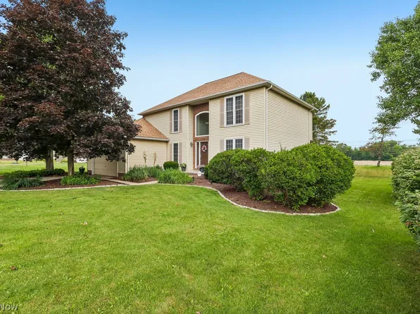 5534 Port Chester Dr, Hudson, OH 44236