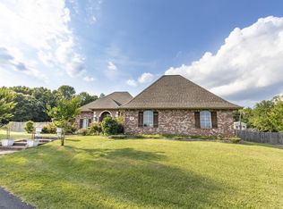 543 Eissman Rd, Leesville, LA 71446