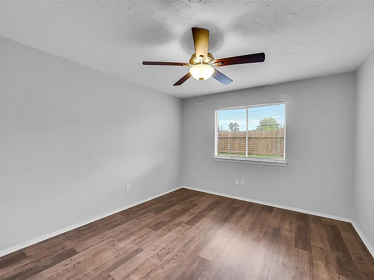 13618 Piney Oaks Dr — Photo 24