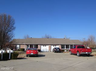 712 Woodruff Ave, Sikeston, MO 63801