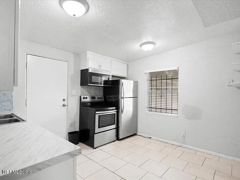 6601 Cleveland Rd — Photo 14