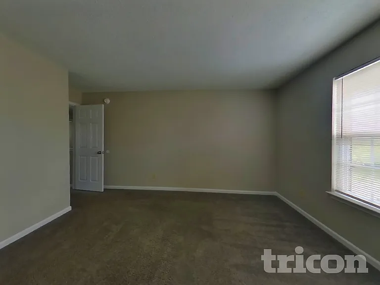 10907 Delphi Dr — Photo 9
