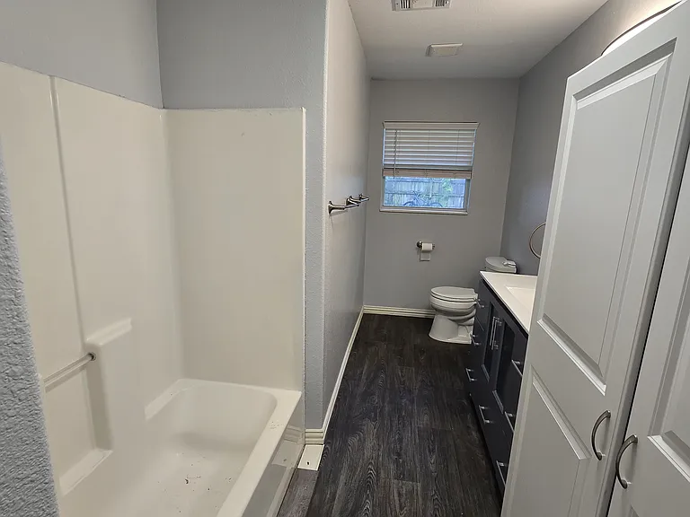 701 Chandler Dr — Photo 6