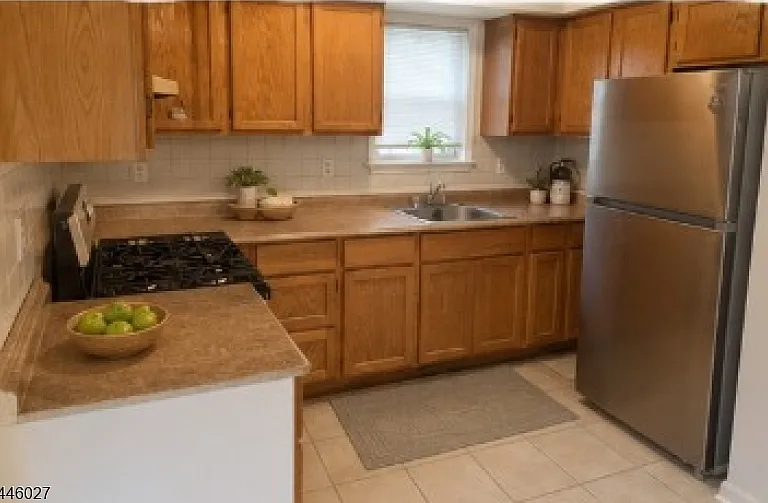 1025 Lafayette St #1 — Photo 3