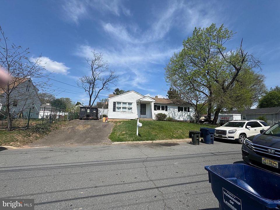 2nd image of 120 Meriline Ave
