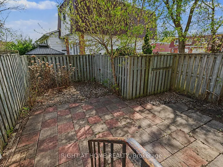 980 Gulf Pl #207 — Photo 29